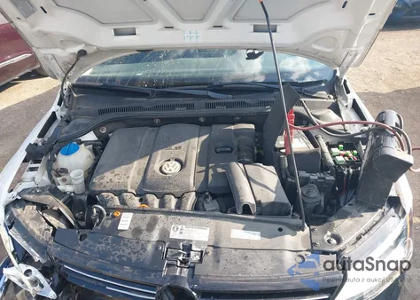 2013 Volkswagen Jetta 2.5L Se z USA, uszkodzony, nr VIN 3VWDP7AJ8DM423681